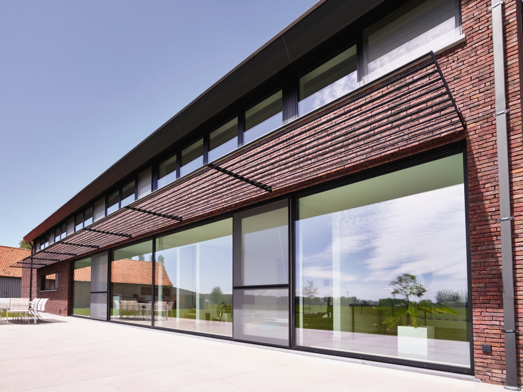 a-la-recherche-d-une-protection-solaire-pour-votre-maison-comment